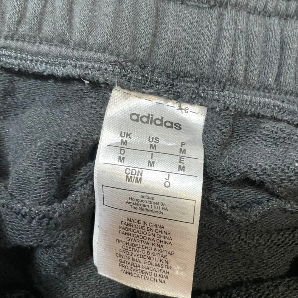 Adidas Sweatpants Mens Medium Black White 3 Stripe Raw Hem Fleece Joggers